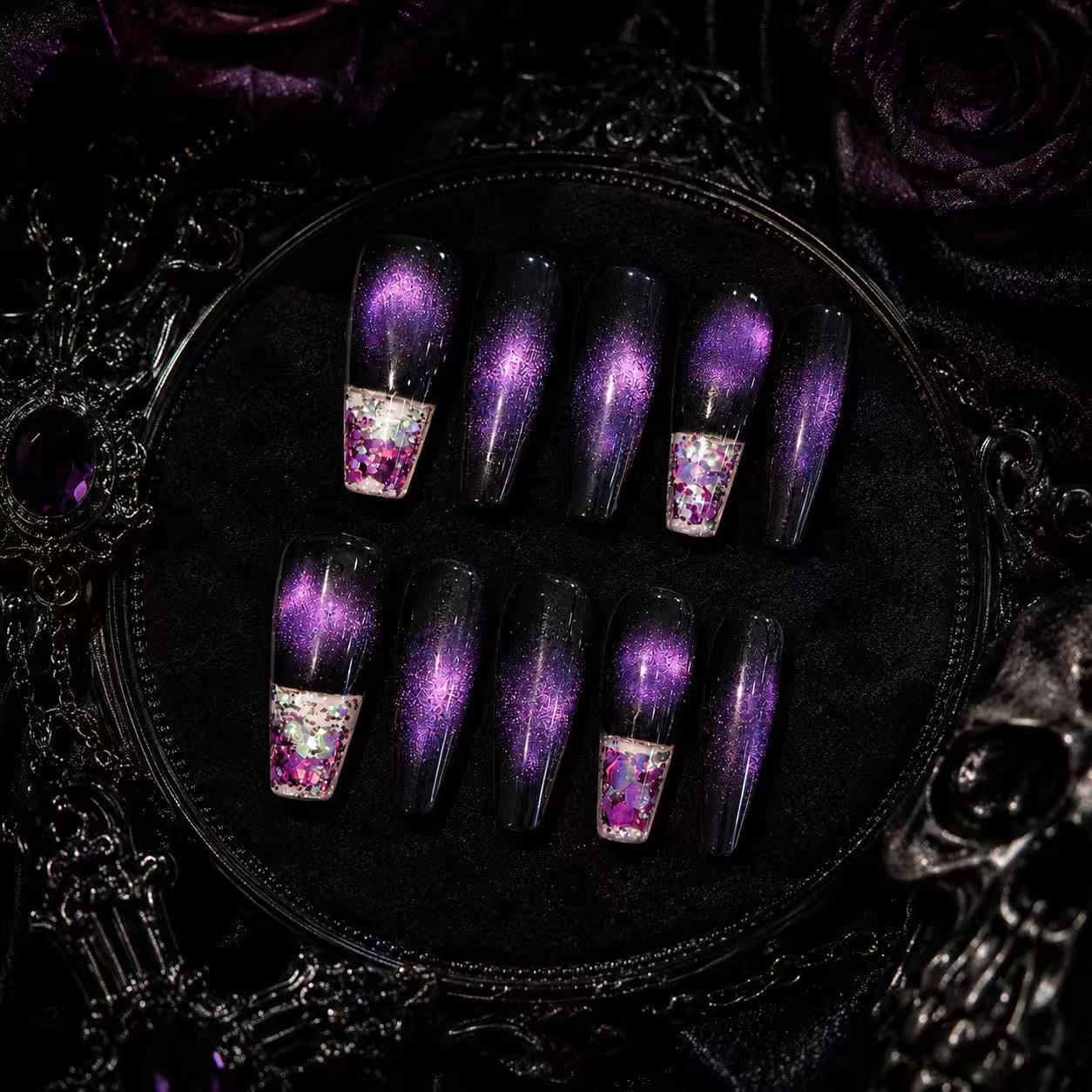 Dark Elegance Nails ¨C Luxury Gothic Chic Press-Ons Black-to-Gray Gradient Nails with Metallic 3D Accents Rebel & Glam ¨C Reusable Stick-On Luxury Nails/0001