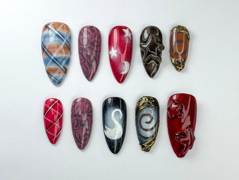 Dark Academia Press-On Nails | Moon, Stars & Swan Design | Handmade Cosmic Nail Set | Baroque And Vintage Style | Celestial Nails | JB728HK