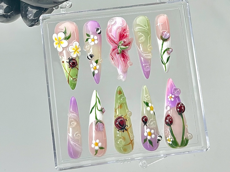 Ladybug Spring Floral Press On Nails | Spring Floral Cottagecore Nails | Spring Nature Design Nail Art | Wildflower Fake Nails | HB857YC