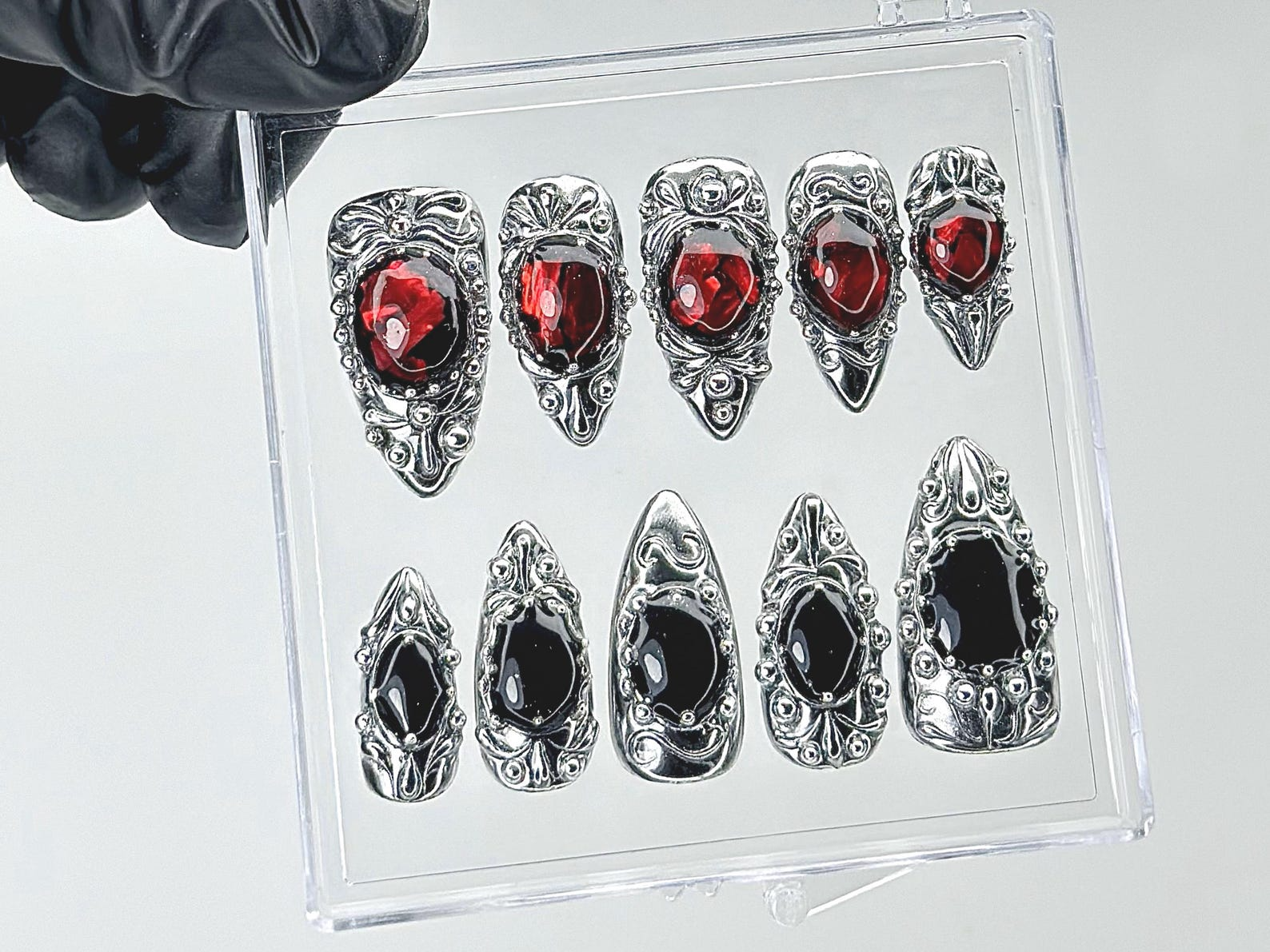 Gothic Vampire Jewel Press On Nails | Red Black Gem Nails with Metal Frame Fake Nails | Black Bloodstone Nail Art | Silver Metal | HB895YC