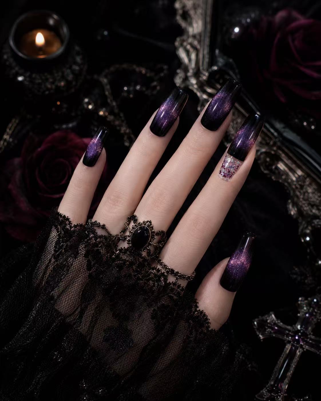 Dark Elegance Nails ¨C Luxury Gothic Chic Press-Ons Black-to-Gray Gradient Nails with Metallic 3D Accents Rebel & Glam ¨C Reusable Stick-On Luxury Nails/0001