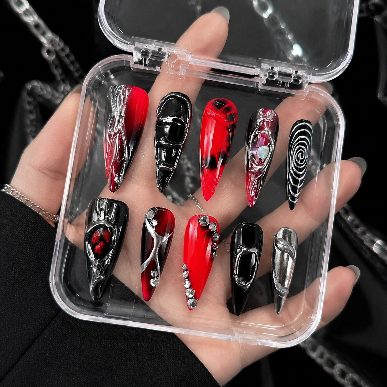 Allure of the Dark Night: Black & Red Metallic 3D Nail Art ¡ª A Storm of Coolness: Ultimate Black-to-Red Gradient with 3D Embellishments/001