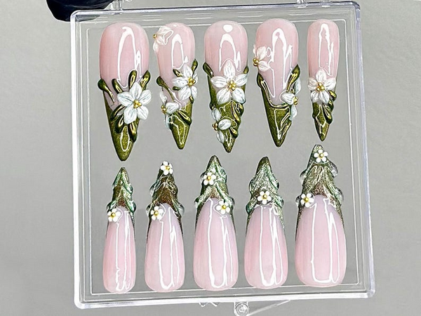 Sculpted Floral Press On Nails | Glossy Green Leaf Nail Art | Ethereal Spring Press Ons | Elegant Flower Tips Fake nails | Luxury | HB944YK