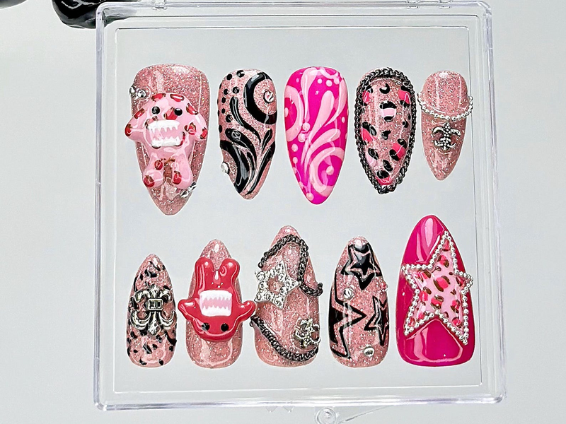 Cute Monster 3D Press On Nails | Pink Glitter Punk Fake Nails | Hot Pink Y2K Nail Art |Indie Star Punk Kawaii Nails |Alt Star Chain |HB929YC