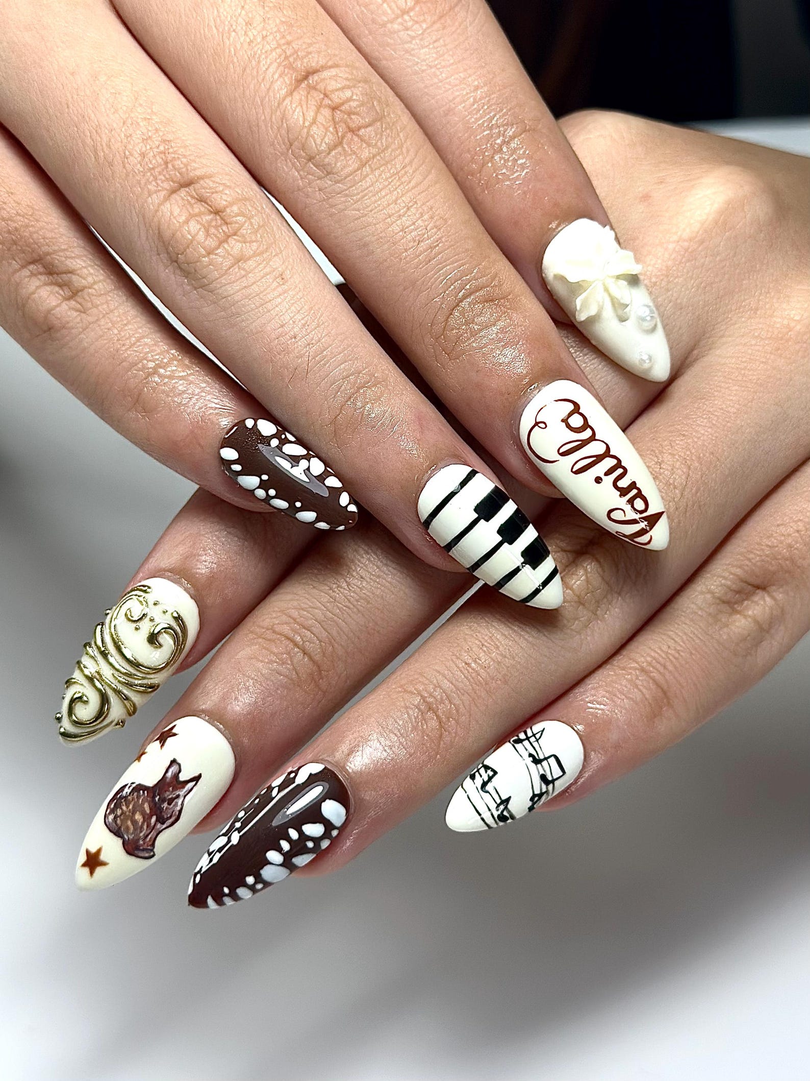 Brown Deer Press On Nails | Piano Note Nail Art | Elegant White Brown Nails | 3D Flower Gold Detail Nails | Handmade Press Ons | HB1307IC