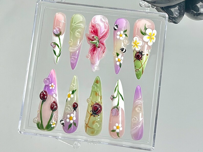Ladybug Spring Floral Press On Nails | Spring Floral Cottagecore Nails | Spring Nature Design Nail Art | Wildflower Fake Nails | HB857YC