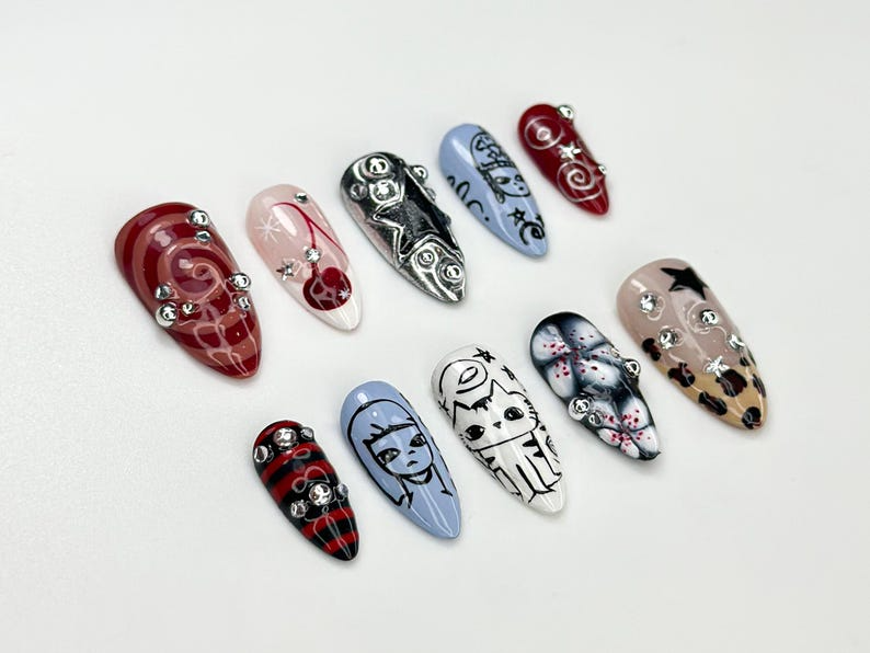 Grunge Cartoon Style Press On Nails | Red & Blue Mismatch Nails | Handpainted Edgy Punk Art | Funky Cartoon Press Ons| Handmade Nail|JC977HC