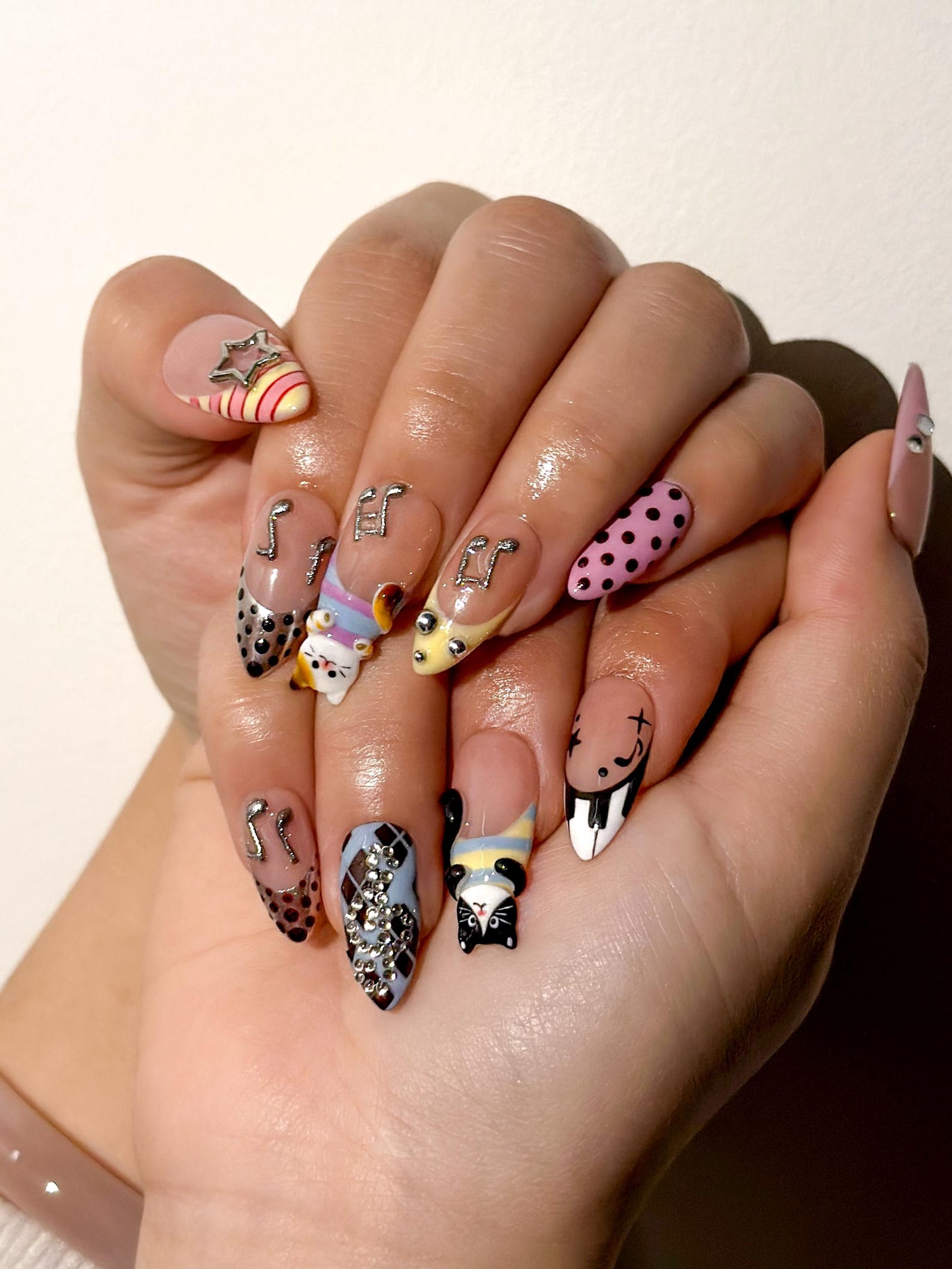 Polka Dot Cat Melody Press On Nails | Cute Cat Nail Art for Music Lover | Polka Dot Nude Nails | Luxury Cute Nails | JC294EC