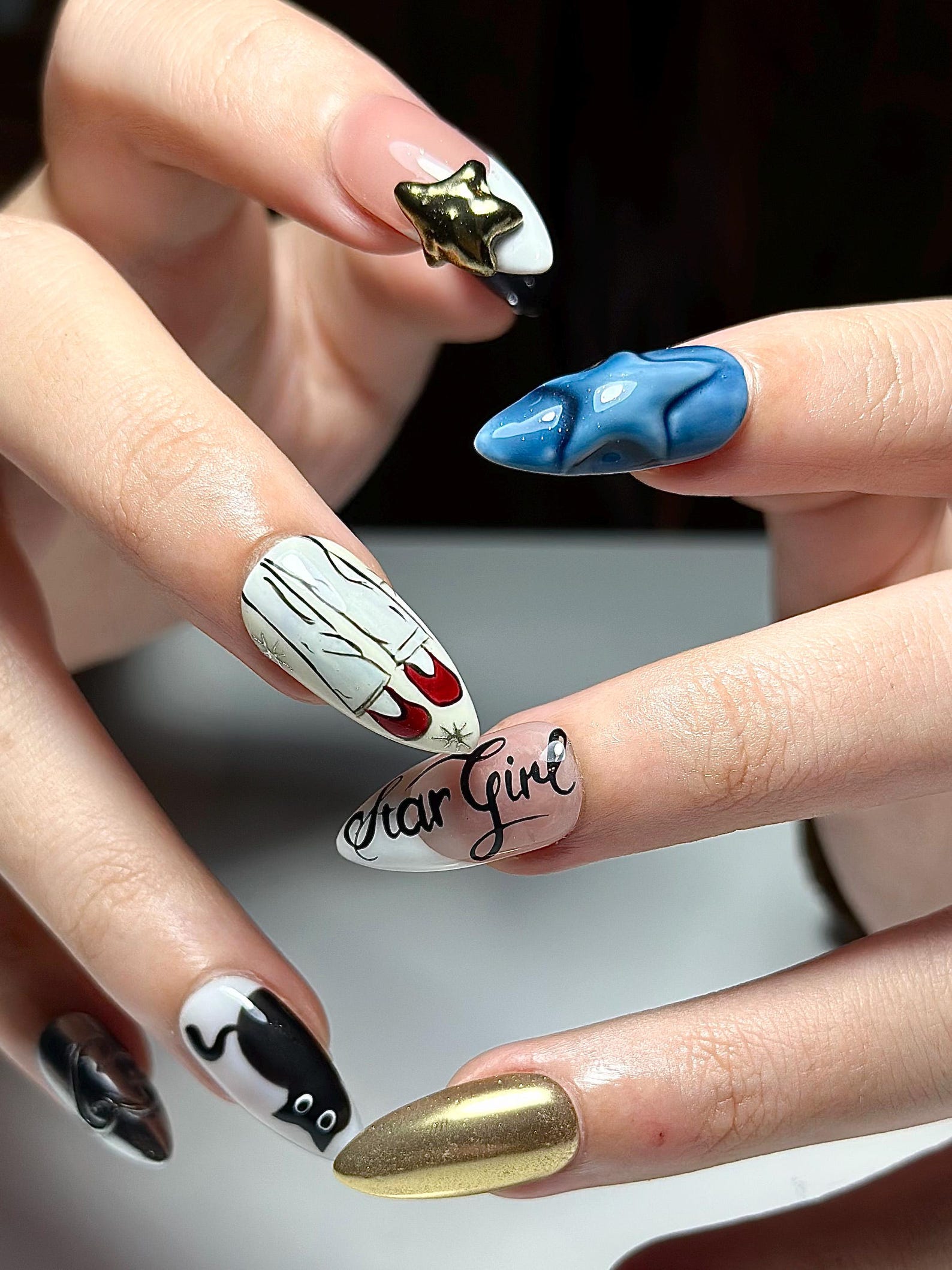 Star Girl Gothic Press On Nails | Cyber Y2K Chrome Nails | Black & Gold Star Nails | Gothic Cat Press Ons | Edgy Rockstar Nail Art | JC341IC