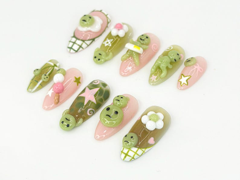 Kawaii Smiski-Inspired Press On Nails | Smiski-Inspired 3D Nails with Pink and Green Accents | Playful Smiski and Star Nail Set | JB640HK