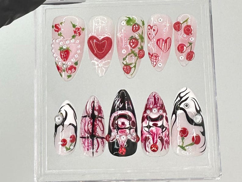 Strawberry Love Gothic Almond Nails | Bold Gothic & Sweet Flora Fake Nails | Artistic 3D Nail Art | Valentine?M¨´¨¹ Day Fake Nails | HB717YK