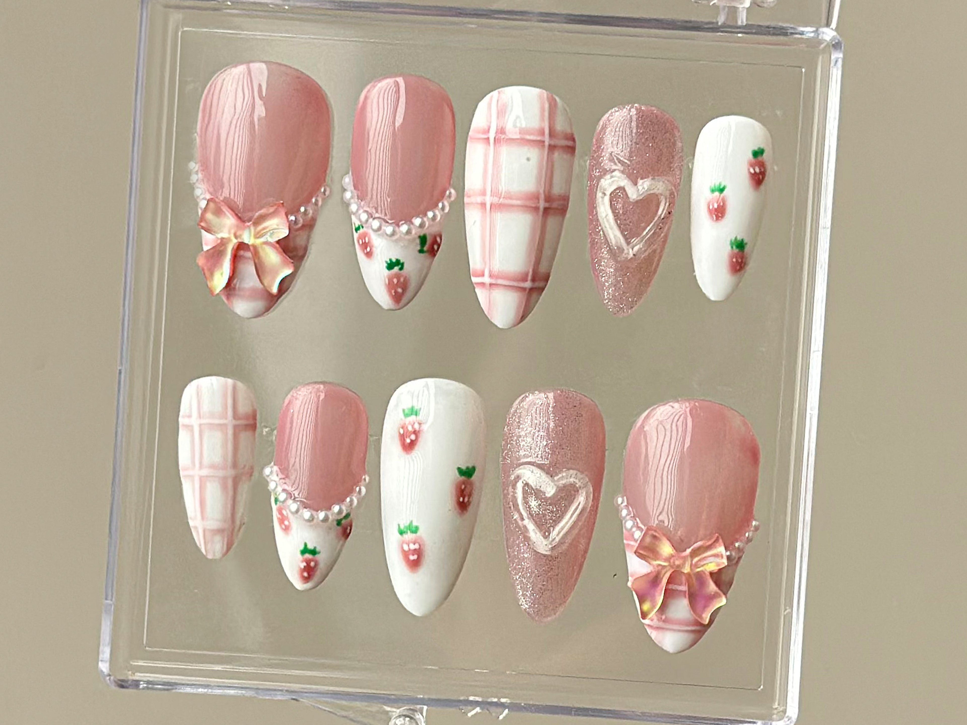 Strawberry Plaid Pink Press On Nails | HD-PNK