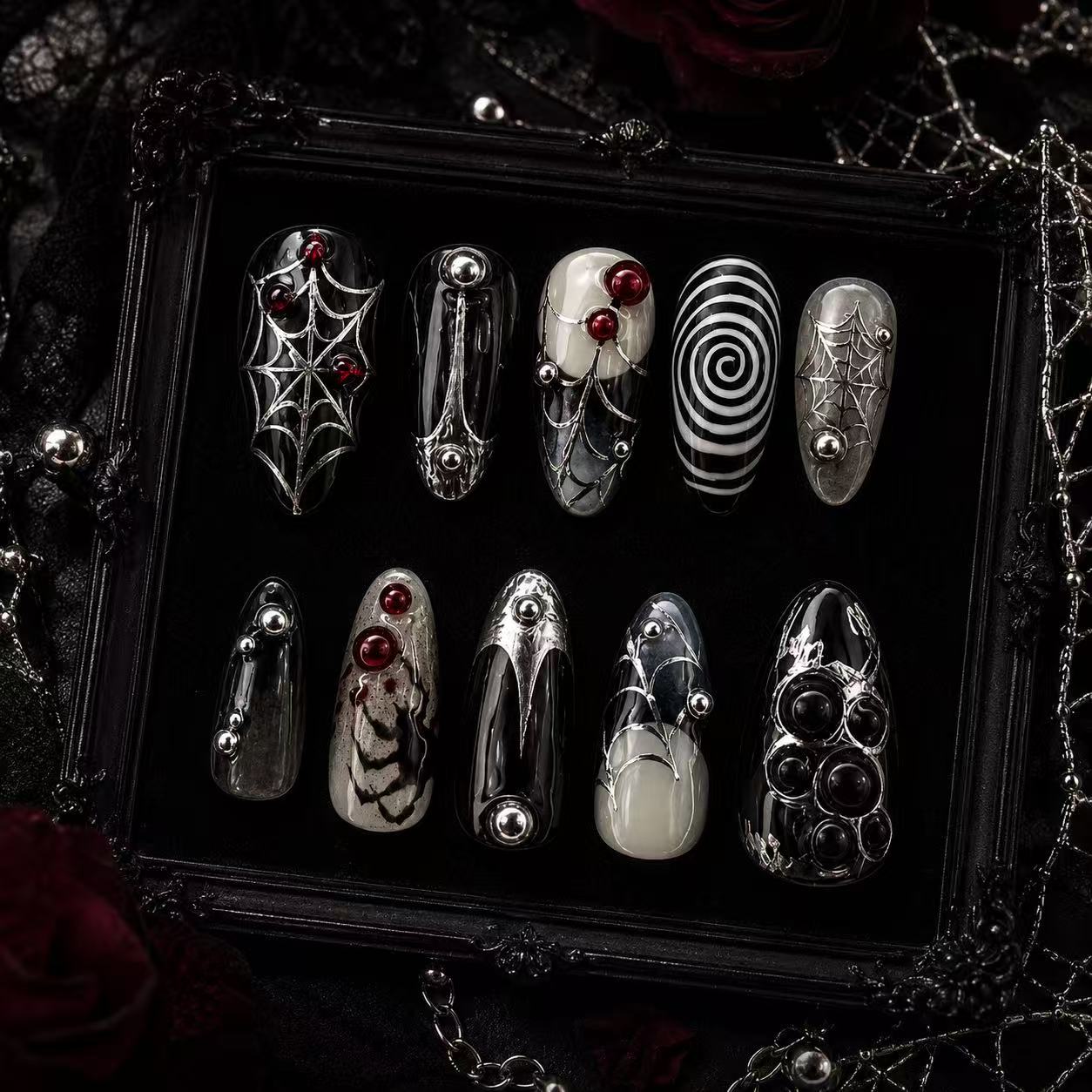 Dark Obsidian Eye Press-On Nail Set – Silver Chrome Gothic Cyber Punk Nails/006