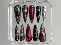 Silver Crystal Chrome Stiletto Nails | GT88