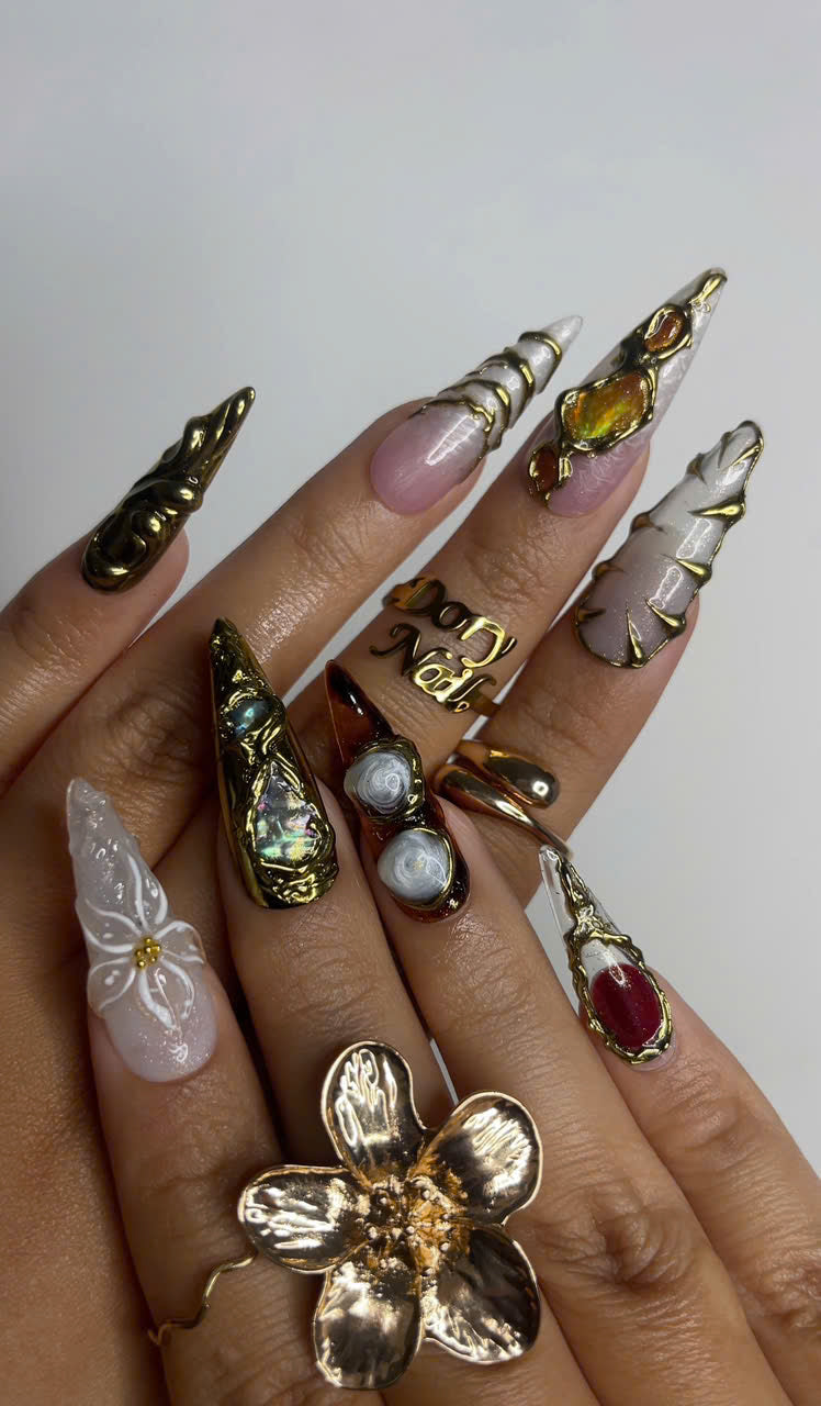 Galaxy Crystal Press On Nails | 3D Gemstone Rock Fake Nails | Gold Metal Accent Nail Art | Crystal Gemstone Press Ons | Luxury Nails |DB463Y