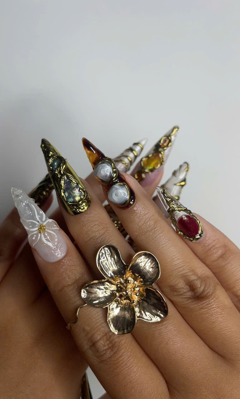 Galaxy Crystal Press On Nails | 3D Gemstone Rock Fake Nails | Gold Metal Accent Nail Art | Crystal Gemstone Press Ons | Luxury Nails |DB463Y